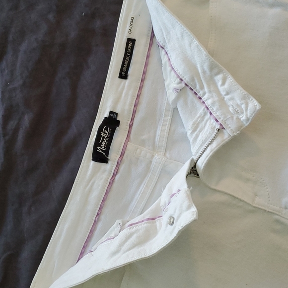 Ladies Nanette Lepore White skinny jeans, size 6 - Picture 4 of 10